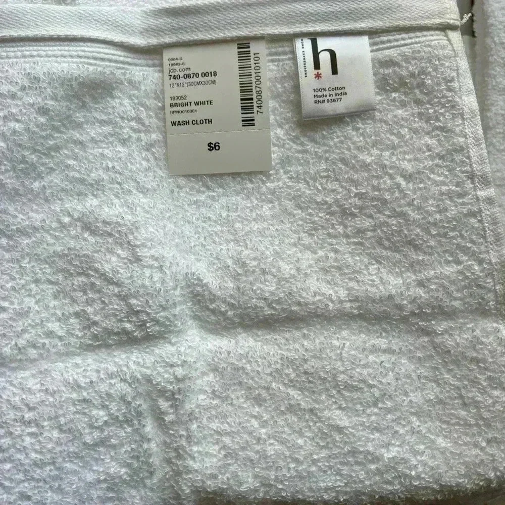 Home Expression White 6 Piece Towel 2 Sets New With Tags Very Good Quality
